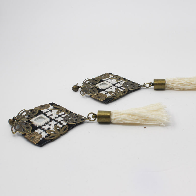 Balochi Embroidered Tassel Earrings — White & Black — detail
