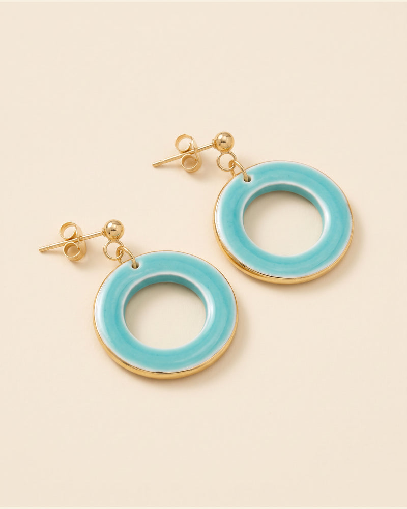 Handmade gold plated earrings, turquoise, gold — packshot