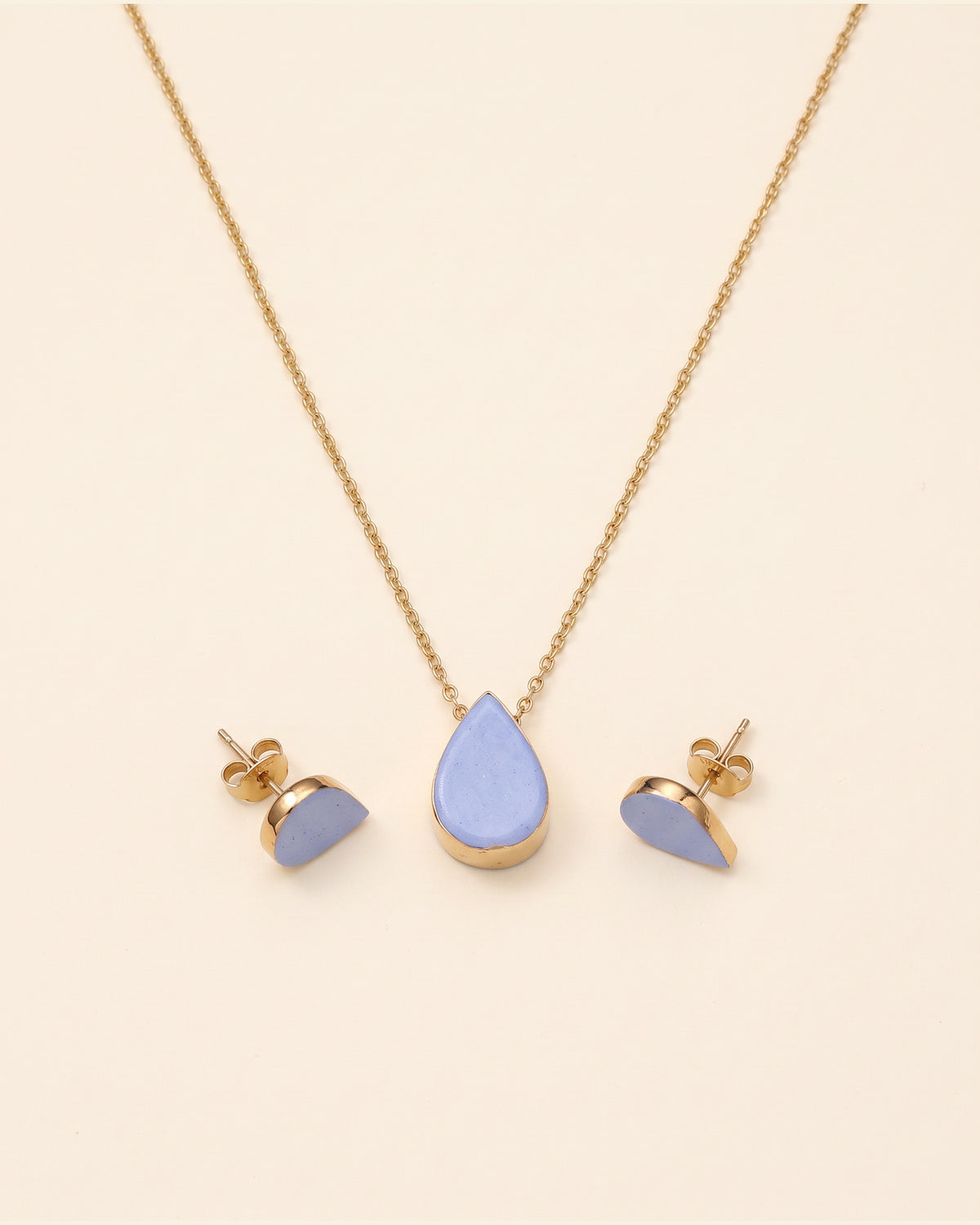 Handmade gold plated half set, blue, gold — packshot