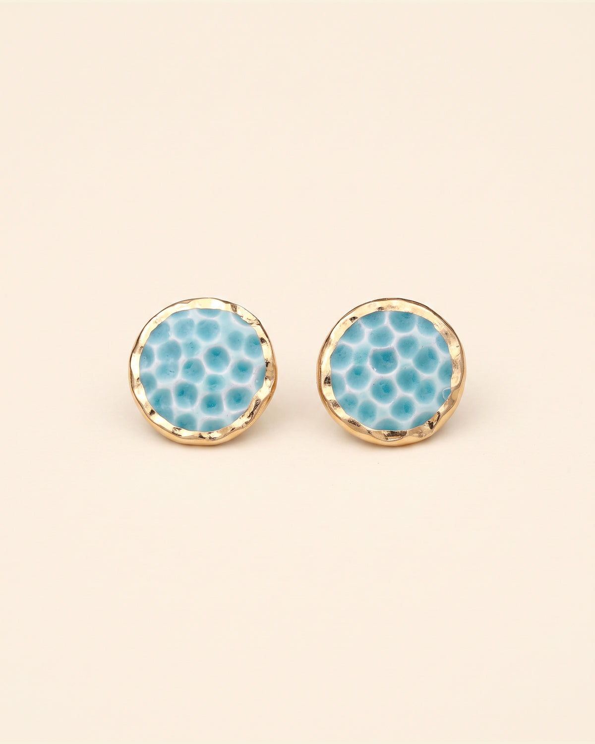 Handmade gold plated round earrings, turquoise, gold — packshot