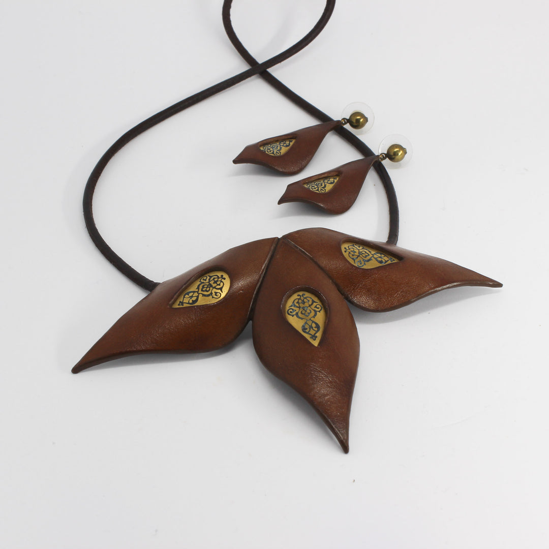 Etched Brass &amp; Cow Leather Necklace — Brown &amp; Gold | 2sheen Collection