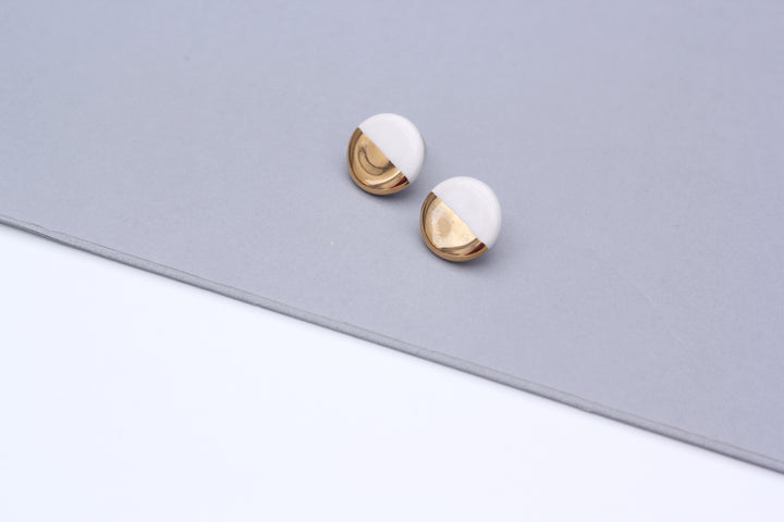 Handmade gold plated round earrings, grey, gold