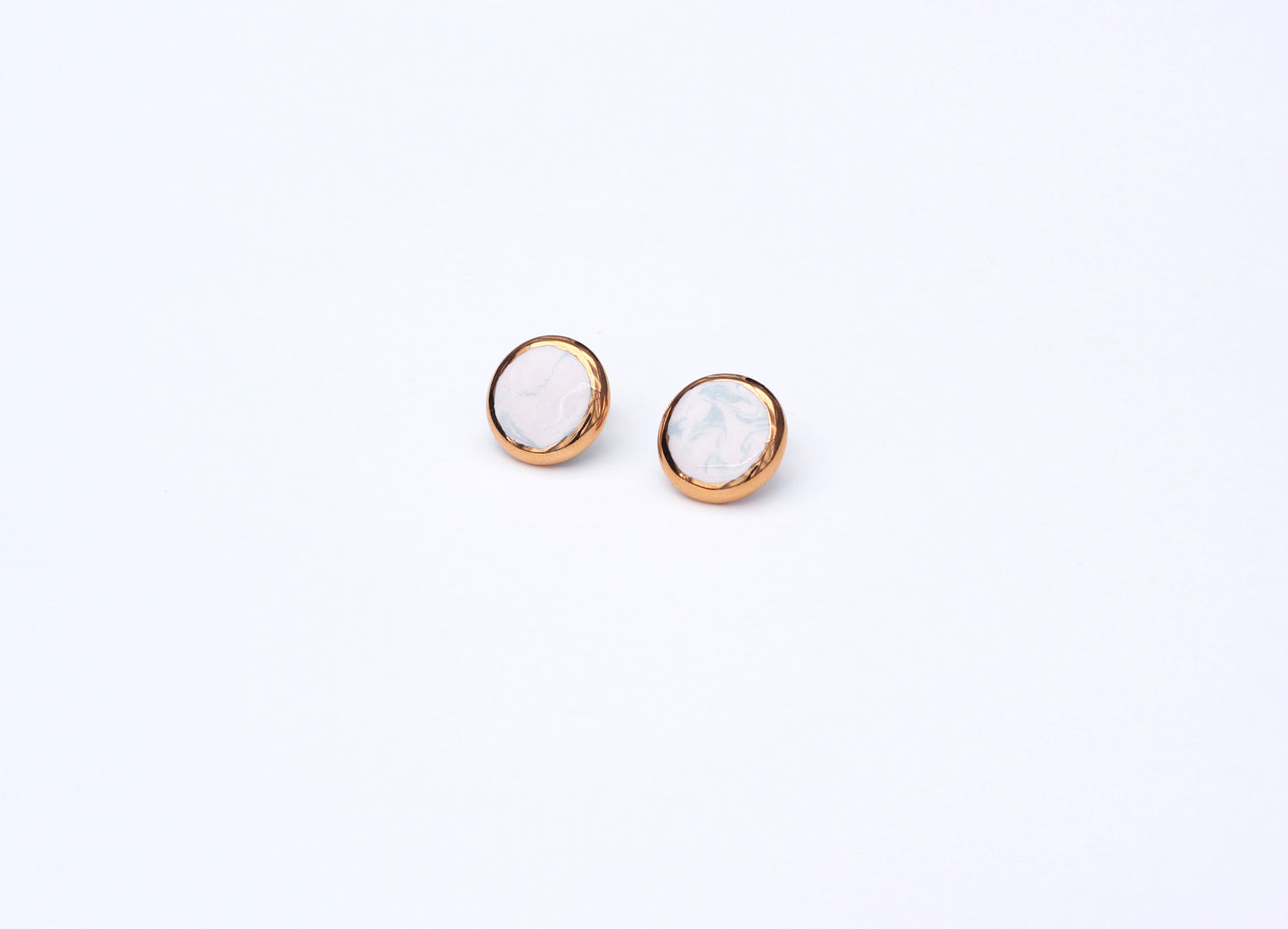 Handmade gold plated round earrings, pink, gold