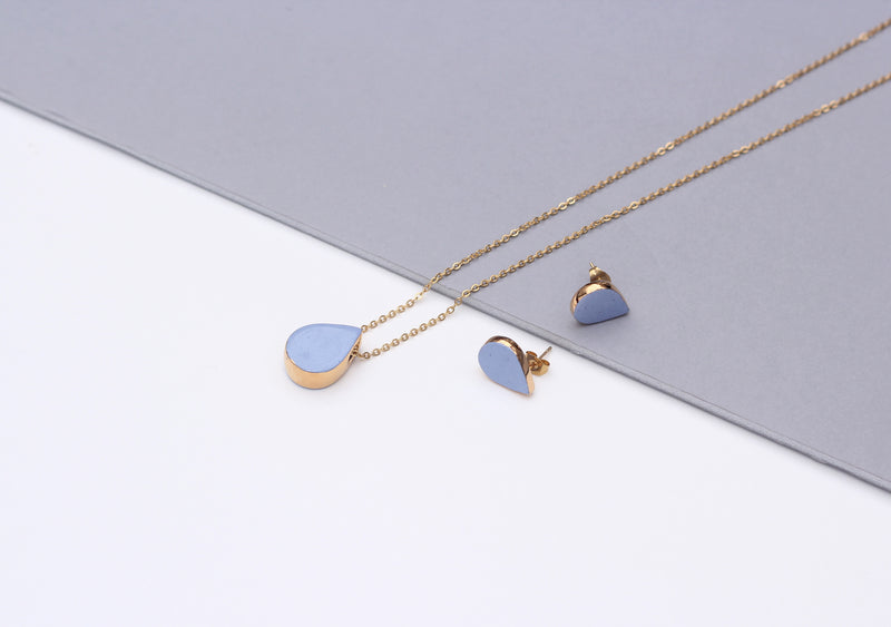 Handmade gold plated half set, blue, gold