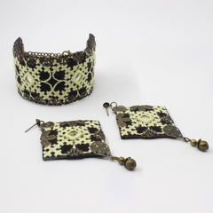 Balochi embroidered bracelet, cream, gold