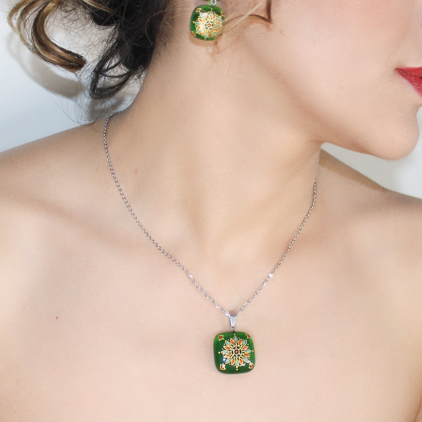 Handmade enamel necklace and earrings, green, gold