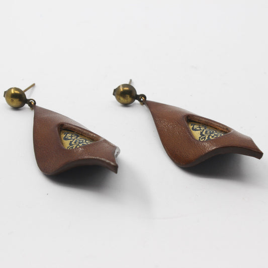 Handmade leather brass earrings, brown, gold