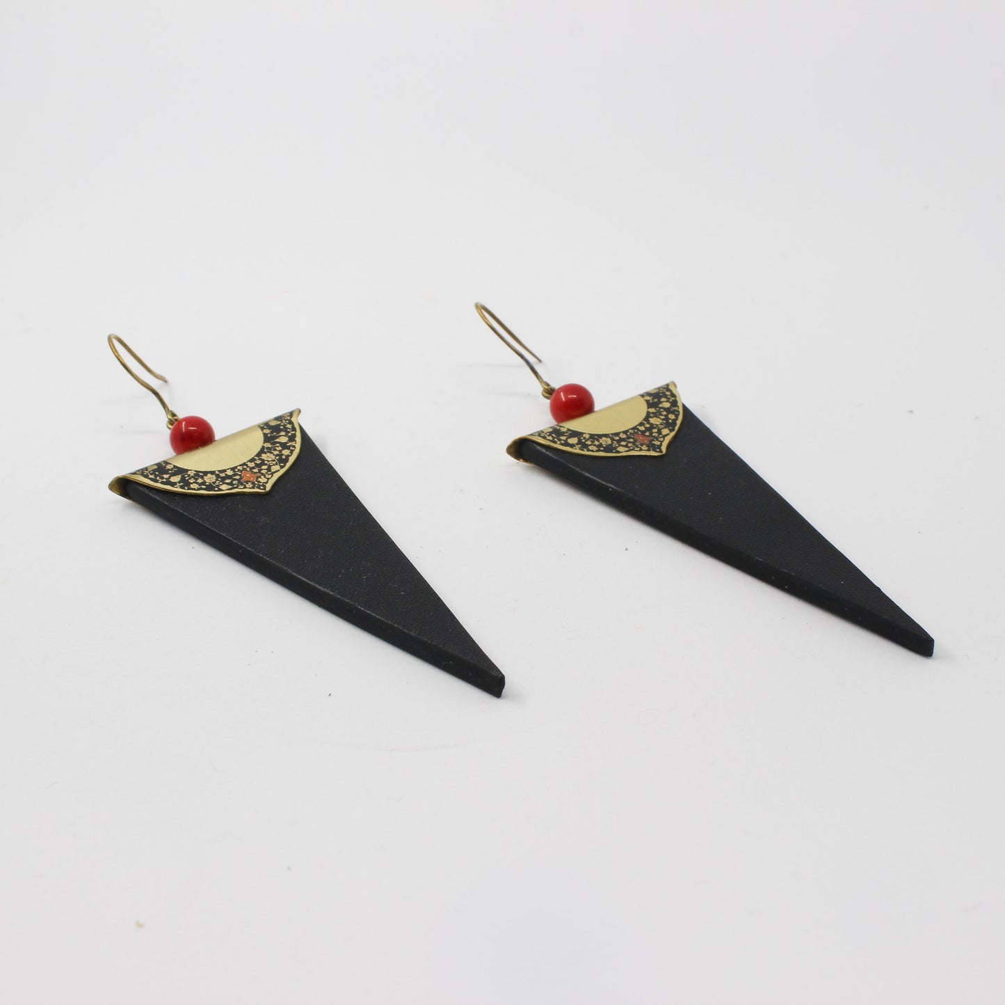 Handmade brass plate leather earrings, black, gold