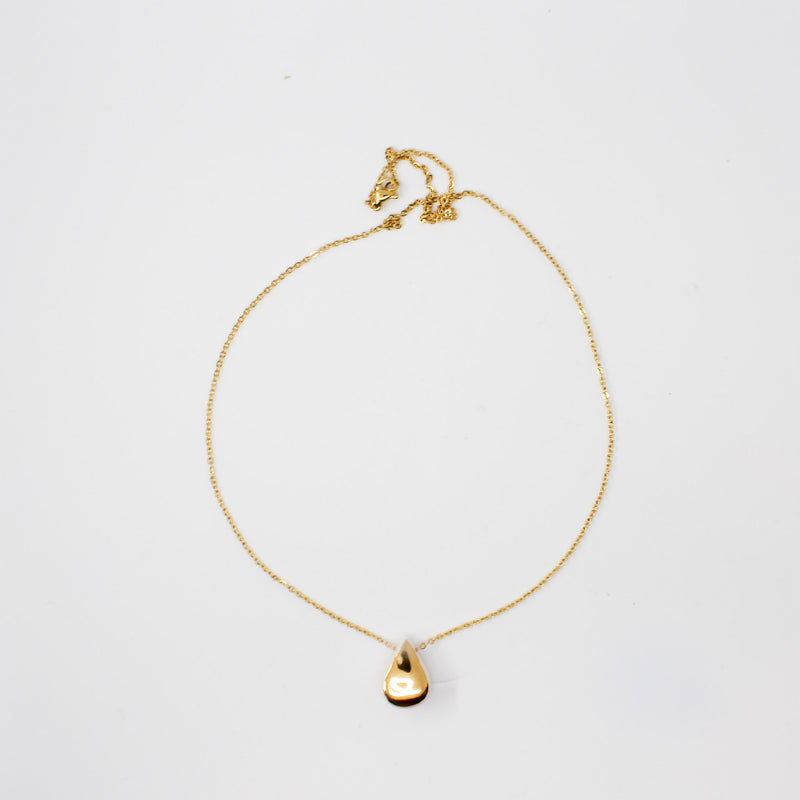 Handmade gold plated necklace, pink, gold — detail