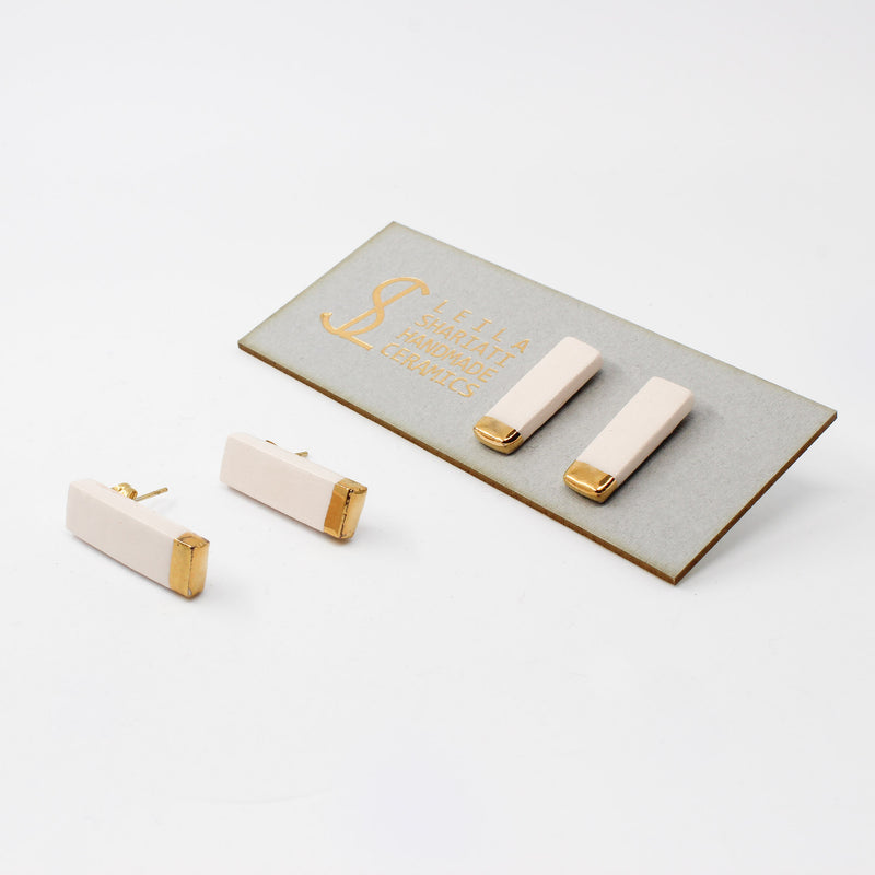 Handmade gold plated earrings, pink, gold — detail