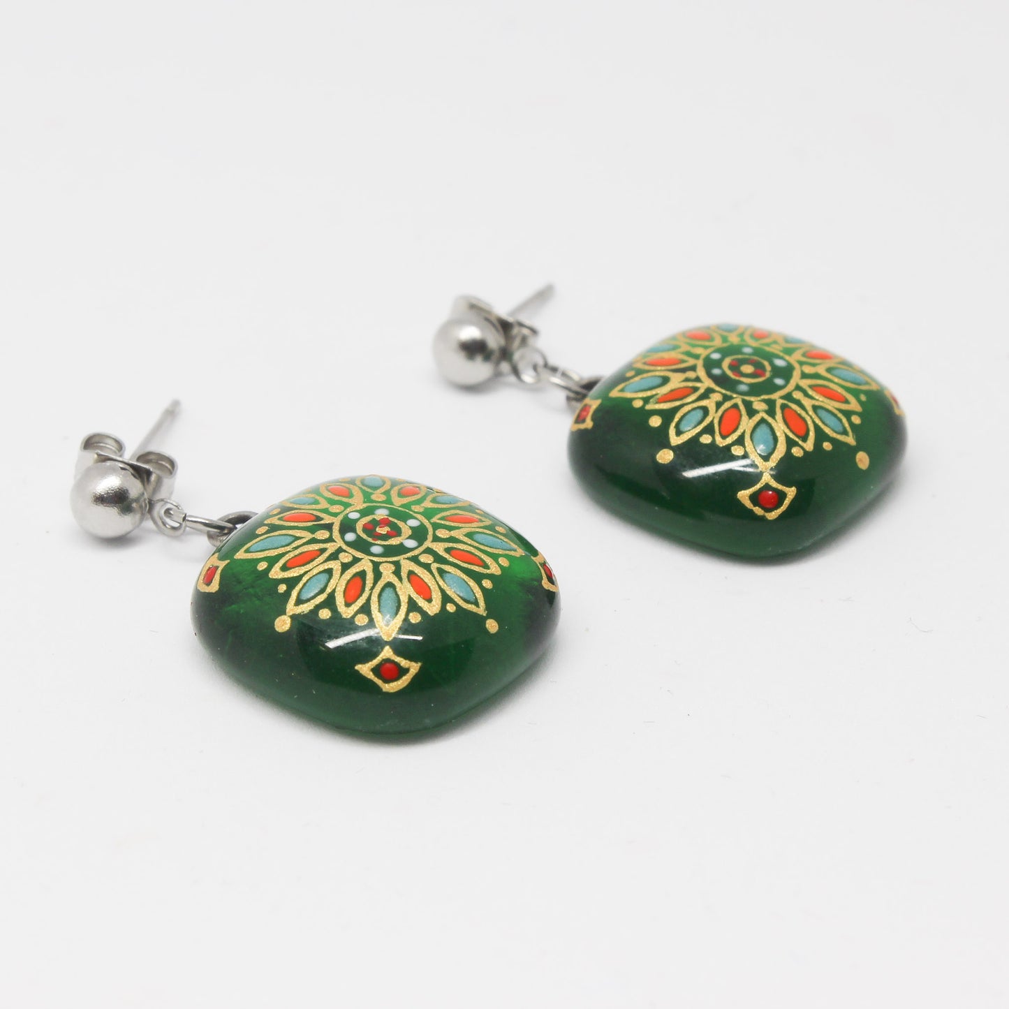 Handmade enamel necklace and earrings, green, gold